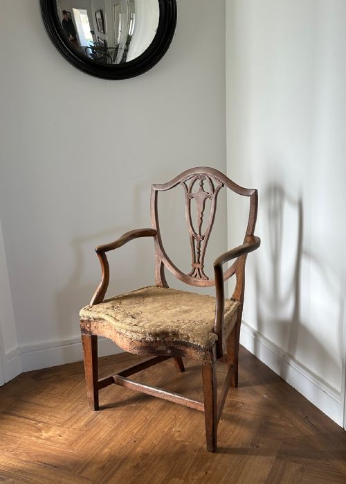 A SCOTTISH GEORGE III SOLID BIRCH ELBOW CHAIR C1790S - ADDITIONAL PHOTO 10