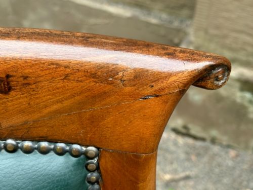 A PAIR WILLIAM IV MAHOGANY CURRICLE LIBRARY CHAIRS IN THE MANNER OF GILLOWS 1830S - ADDITIONAL PHOTO 3