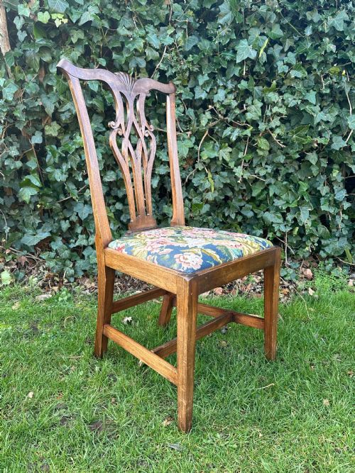 WILLIAM WHEELER OF ARNCROACH A PAIR OF MAHOGANY 'CLAM SHELL' CHAIRS FIRST QUARTER 20TH CENTURY - ADDITIONAL PHOTO 5
