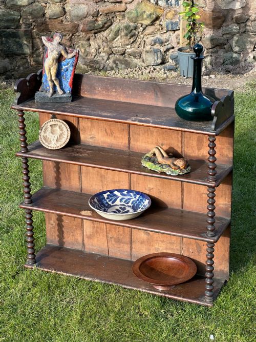A CHARACTERFUL SET OF 19TH CENTURY VERNACULAR SHELVES - ADDITIONAL PHOTO 4