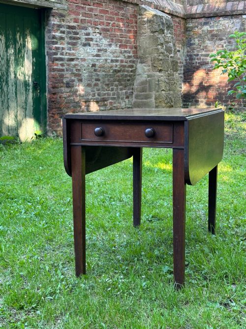 a george iii oak kitchen table c1800 - CATEGORY: ANTIQUE TABLES - DATED GEORGIAN