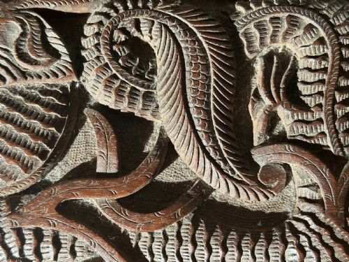 AN ANGLOINDIAN CARVED WALNUT CIGARCIGARETTE BOX KASHMIR LATE 19TH CENTURY - ADDITIONAL PHOTO 3