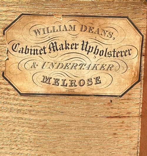 A VERY RARE SCOTTISH MAHOGANY CHEST OF DRAWERS BY WILLIAM DEANS OF MELROSE C1835 - ADDITIONAL PHOTO 1