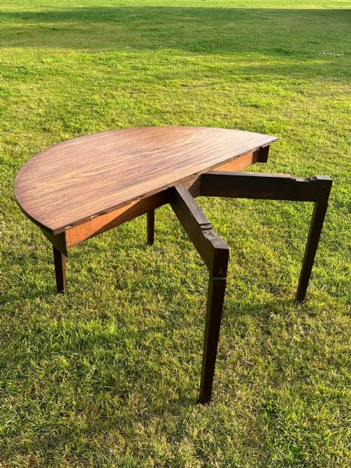 A GEORGE III MAHOGANY HUNT OR POSSIBLY CAMPAIGN TABLE EDINBURGH C1780 - ADDITIONAL PHOTO 8