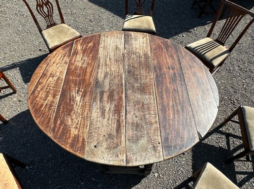 A LARGE CHARLES II OAK GATELEG TABLE POSSIBLY SCOTTISH FINAL QUARTER 17TH CENTURY - ADDITIONAL PHOTO 2
