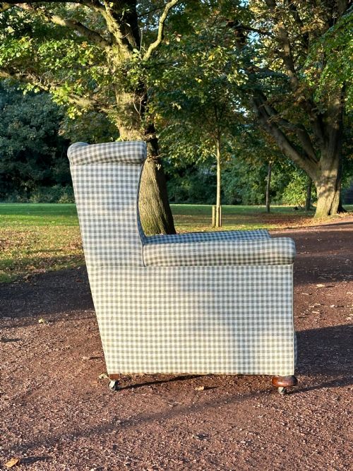 AN EDWARDIAN COUNTRY HOUSE EASY ARMCHAIR - ADDITIONAL PHOTO 2