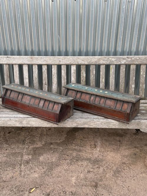 A LARGE OAK BILLIARD SNOOKER SCOREBOARD ATTRIBUTED TO THURSTON CO OF LONDON SECOND HALF 19TH CENTURY - ADDITIONAL PHOTO 5