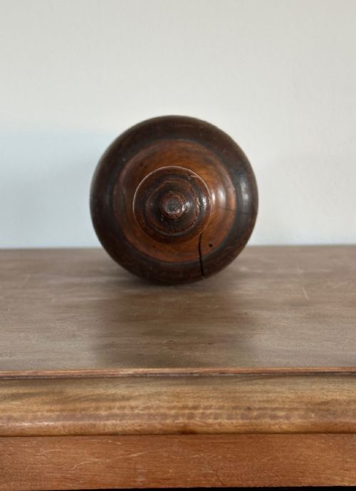 A RARE 19TH CENTURY ENGLISH TURNED AND CARVED ELM ROLLING PIN - ADDITIONAL PHOTO 6