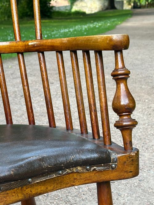 AN UNUSUAL LOWBACKED DARVEL CHAIR ATTRIBUTED TO HUGH SHIELDS AYRSHIRE LATE 19TH CENTURY - ADDITIONAL PHOTO 5