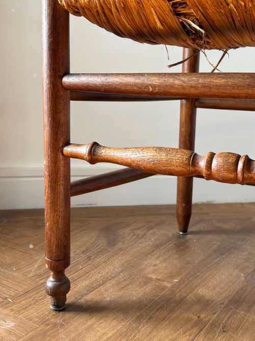 AN UNUSUAL ANGLOINDIAN PRINCIPALLY TEAK FRAMED RUSH SEATED CHAIR C1900 - ADDITIONAL PHOTO 2
