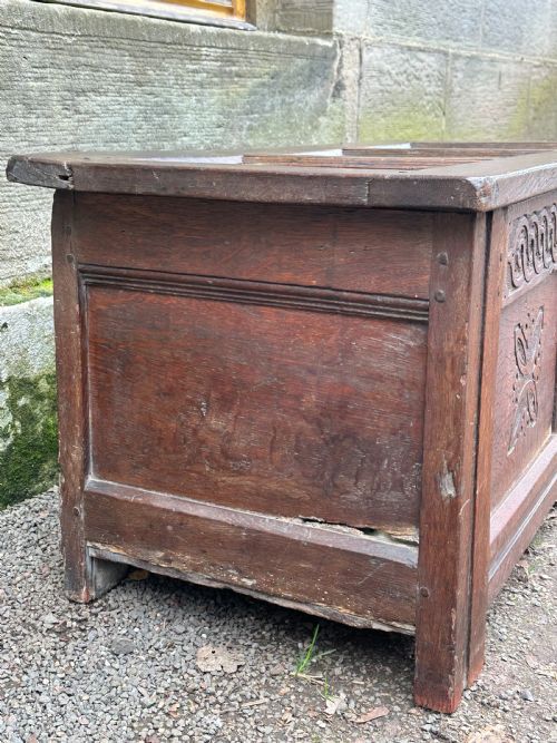 A 17TH CENTURY CHARLES I CROMWELLIAN JOINED CHEST WEST COUNTRY C1650 - ADDITIONAL PHOTO 5
