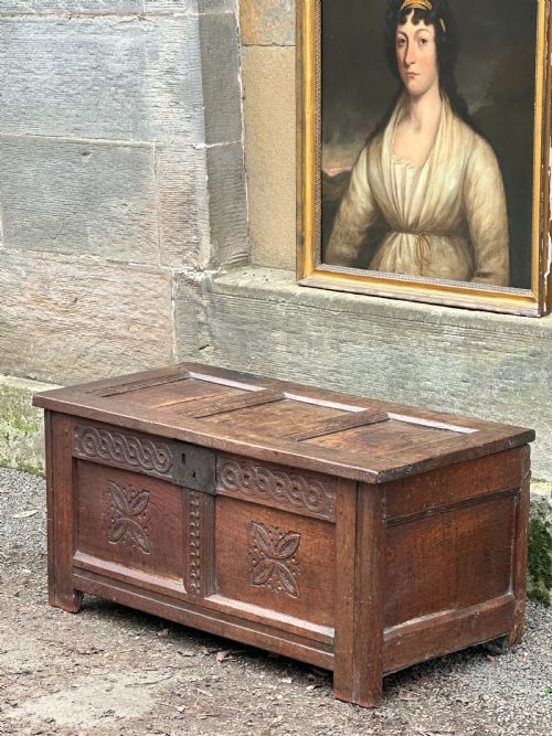 A 17TH CENTURY CHARLES I CROMWELLIAN JOINED CHEST WEST COUNTRY C1650 - ADDITIONAL PHOTO 6