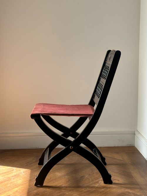 BRUCE TALBERT 18381881 A GOTHIC REVIVAL EBONISED MAHOGANY FOLDING CHAIR PROBABLY MADE BY GILLOWS - ADDITIONAL PHOTO 3