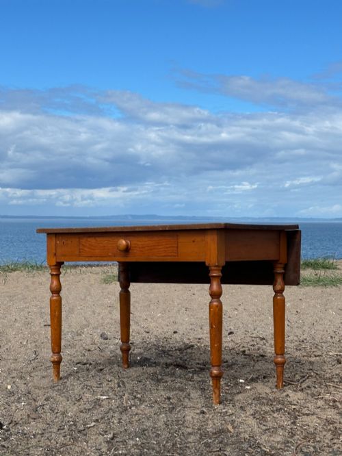 A 19TH CENTURY SCOTTISH PINE KITCHEN PREPARATION TABLE