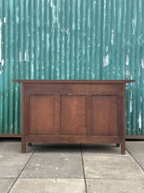 A CLASSY ARTS AND CRAFTS OAK SIDE CABINET ATTRIBUTED TO LIBERTY CO - ADDITIONAL PHOTO 8