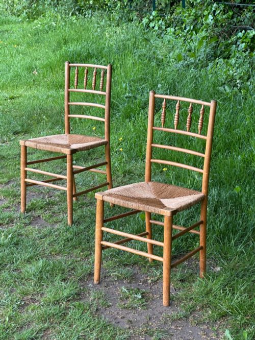 a pair of 19th century beech and ash sussex chairs very likely made for morris co - CATEGORY: ANTIQUE CHAIRS - DATED 19TH CENTURY