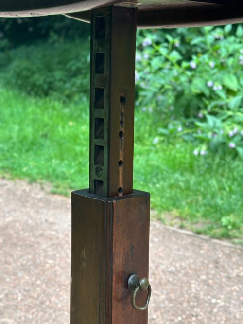AN UNUSUAL GEORGE II MAHOGANY TELESCOPIC TRIPOD TABLE CANDLESTAND C1740 - ADDITIONAL PHOTO 10