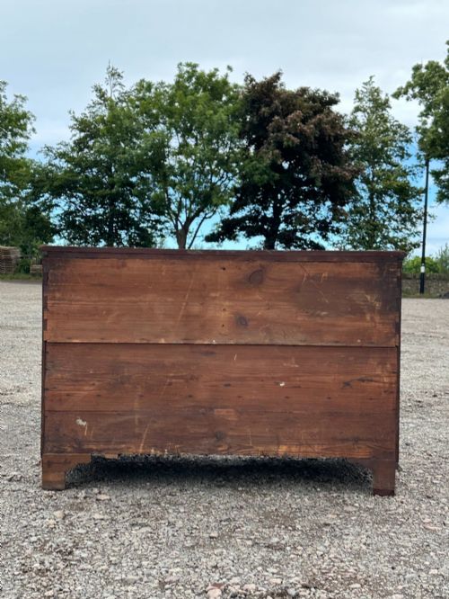 A SCOTTISH GEORGE III MAHOGANY MULE CHEST ATTRIBUTED TO THE WORKSHOP OF FRANCIS AND WILLIAM DEACON BRODIE EDINBURGH MID18TH CENTURY - ADDITIONAL PHOTO 9