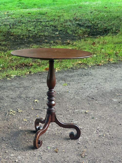 A George III mahogany tripod table, c.1800
