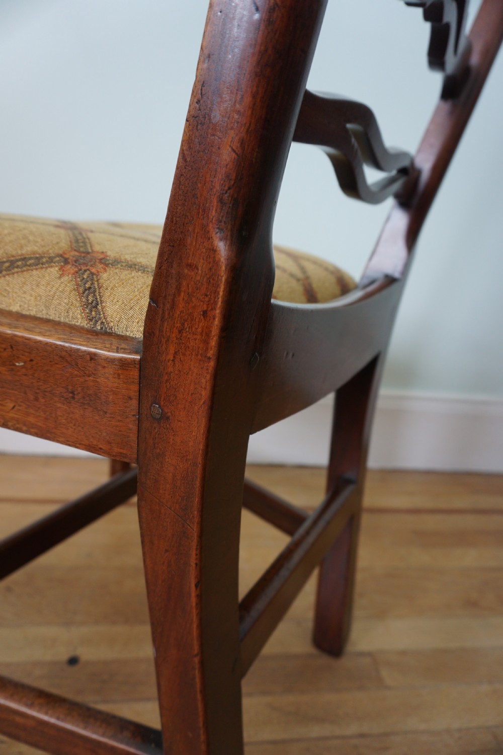 A fine Scottish George III mahogany 'fiddle-back' side chair by William Hamilton c.1770 View VIII