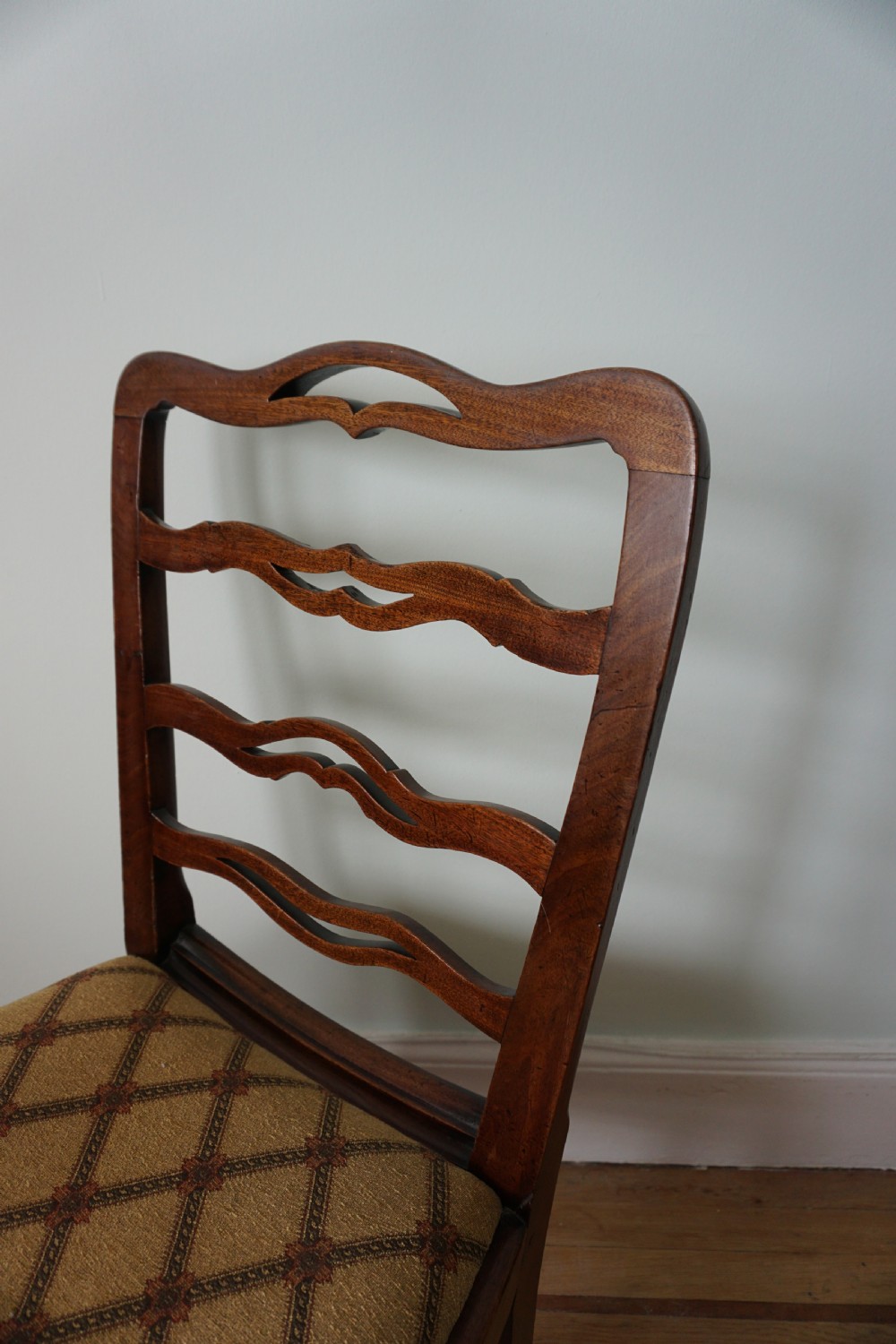 A fine Scottish George III mahogany 'fiddle-back' side chair by William Hamilton c.1770 View VI