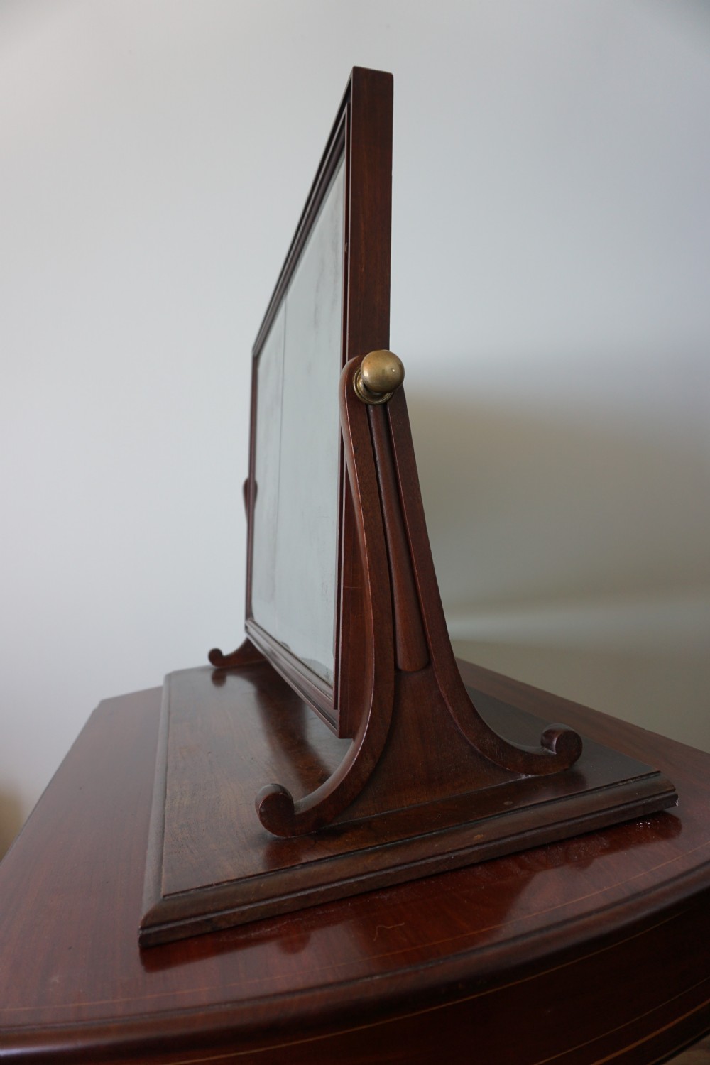 A large early 19th century mahogany dressing mirror attributed to Gillows View II