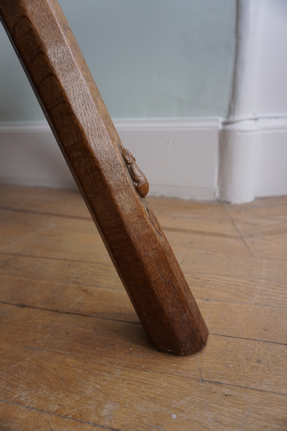 Robert 'Mouseman' Thompson (1876-1955): A rare oak Cow stool, made in the 1930s View VII