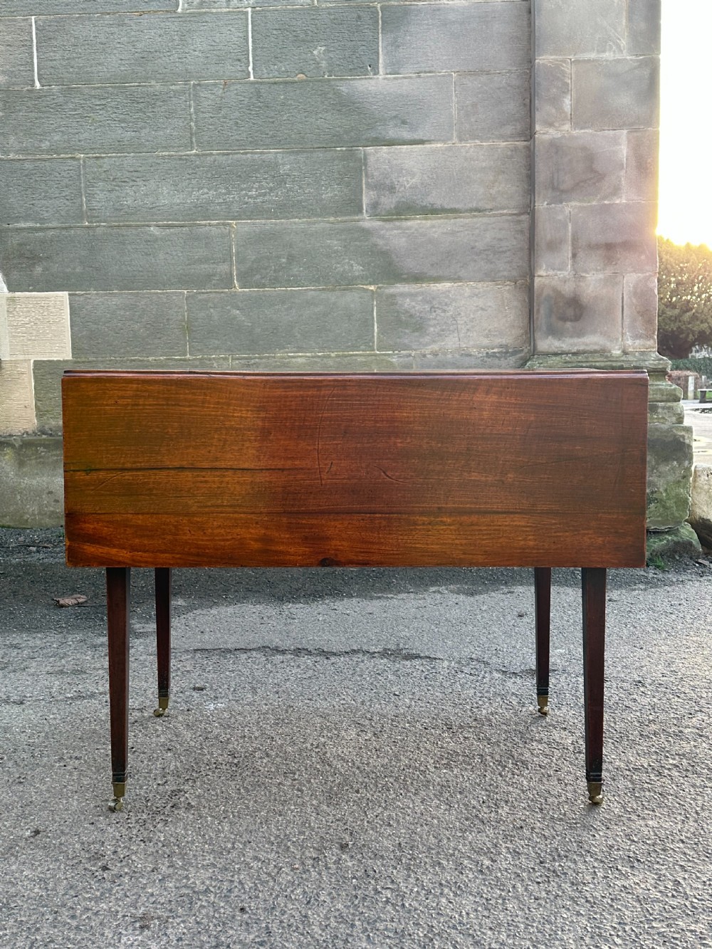 A Scottish George III mahogany dining table of small proportions, c.1780 View III