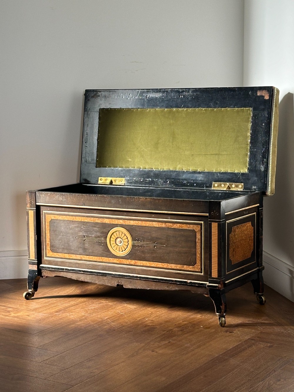 A classy Aesthetic Movement duet piano stool, British, 1880's View IV