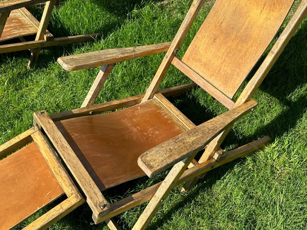 A rare pair of English beech and laminated beech ocean liner deck chairs View IV