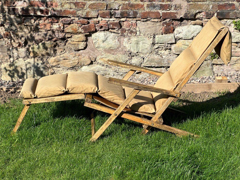 A rare pair of English beech and laminated beech ocean liner deck chairs View VI
