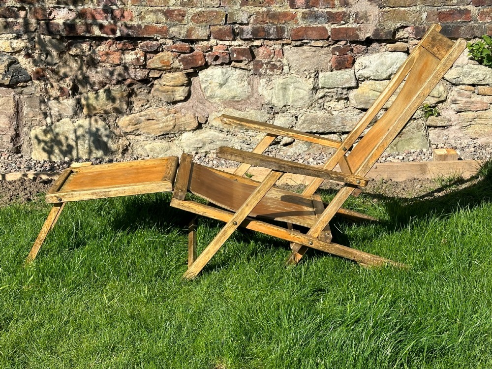 A rare pair of English beech and laminated beech ocean liner deck chairs View VII