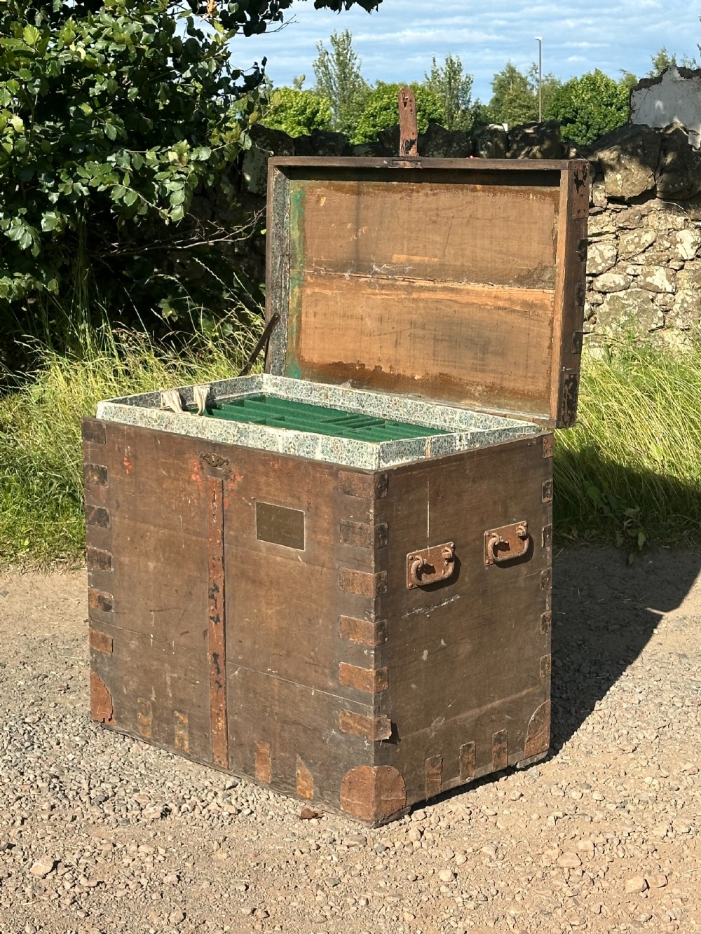 A large mid-19th century oak and iron bound silver chest made for Lt. Colonel Thomas Ogilvy, 2nd Life Guards View VI