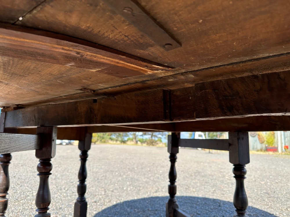 A large Charles II oak gateleg table, possibly Scottish, final quarter 17th century View II