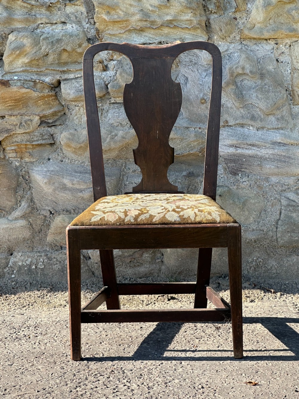 A Scottish George III elm side chair, third quarter 18th century View II
