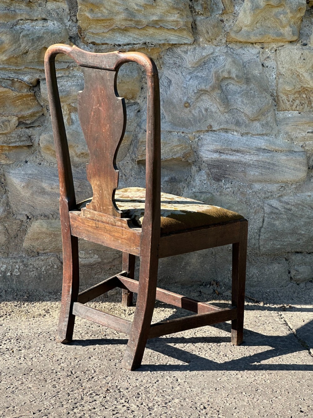 A Scottish George III elm side chair, third quarter 18th century View IV