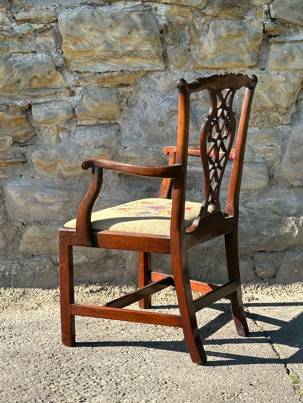 A fine George III 'Chinese Chippendale' carved mahogany side chair View V