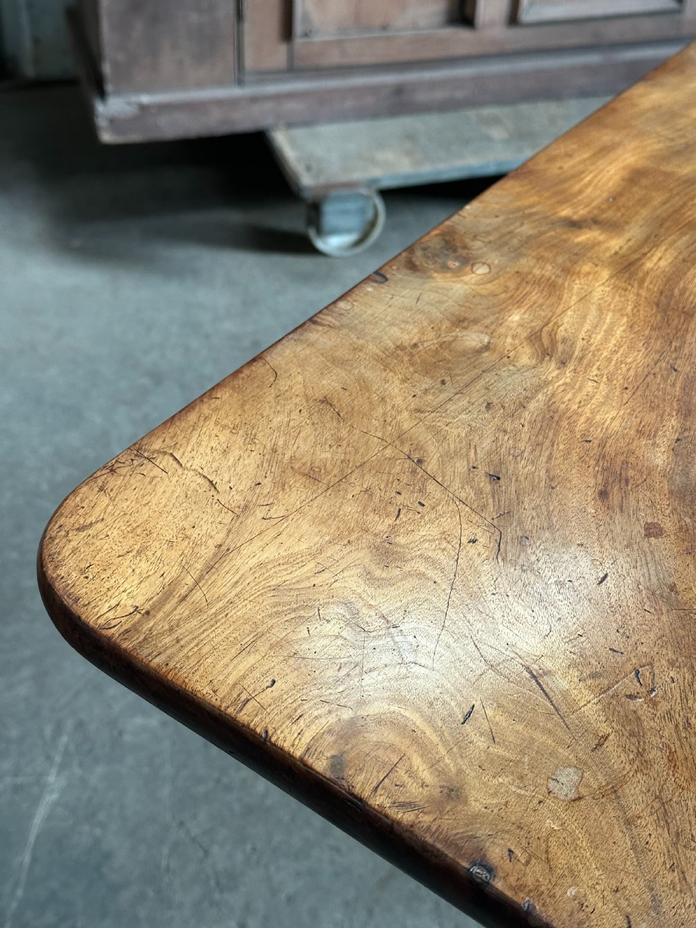 A small Scottish mahogany dining table, 1830's View III