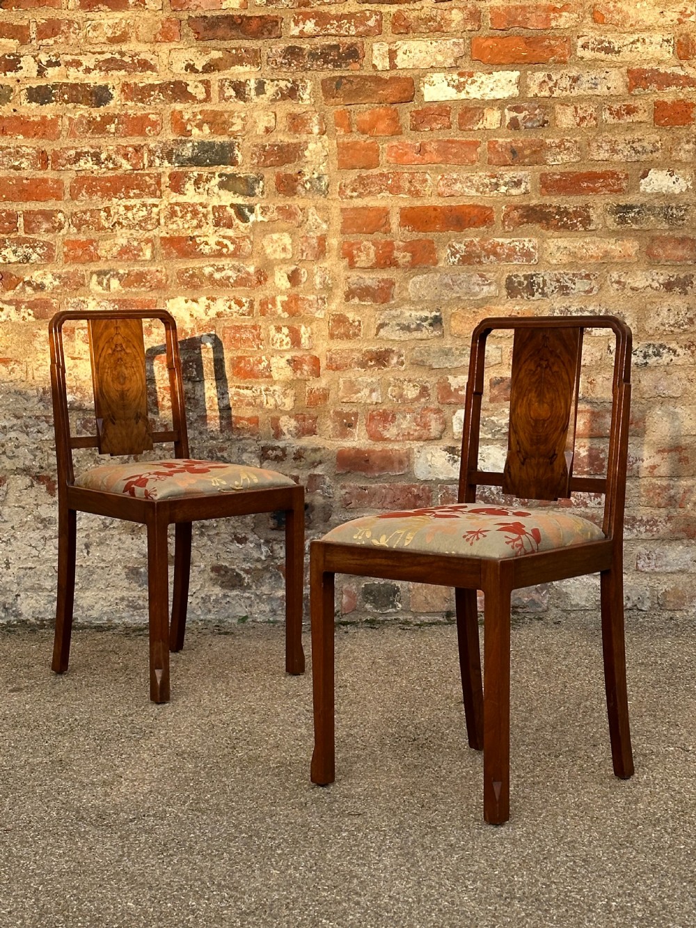 A dinky pair of walnut bedroom chairs, 1920's