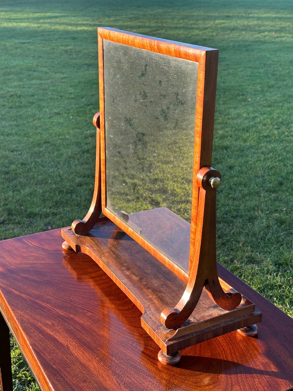 A good George IV mahogany dressing mirror attributed to Gillows, c.1820 View III