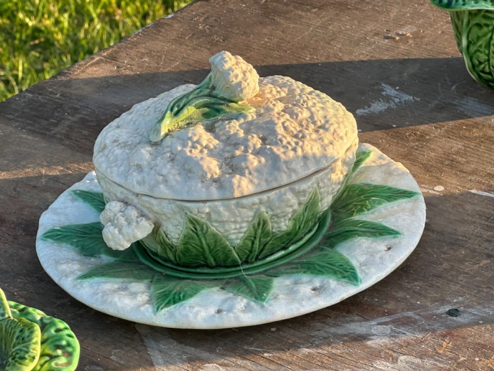 A suite of four 1930's Bardallo Pinheiro cauliflower dishes and covers View IV