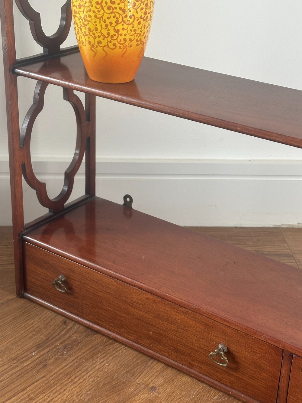 A nice quality set of George III style mahogany hanging shelves View IV