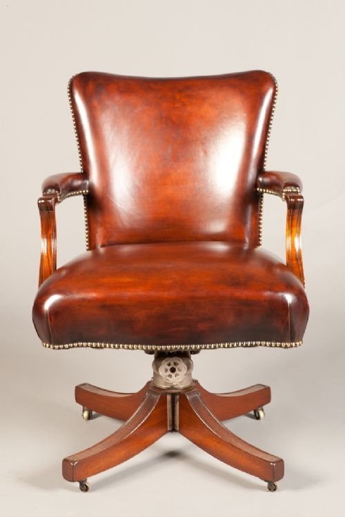 A Good Early 20th C  Revolving Desk Chair.
