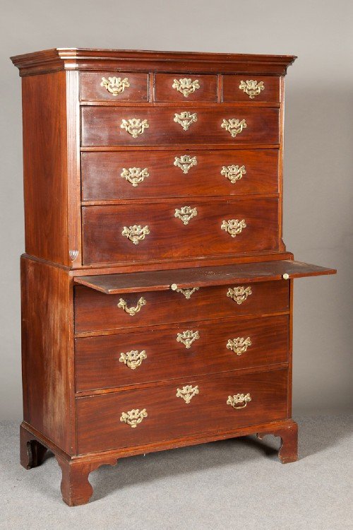 Georgian Mahogany Chest on Chest.