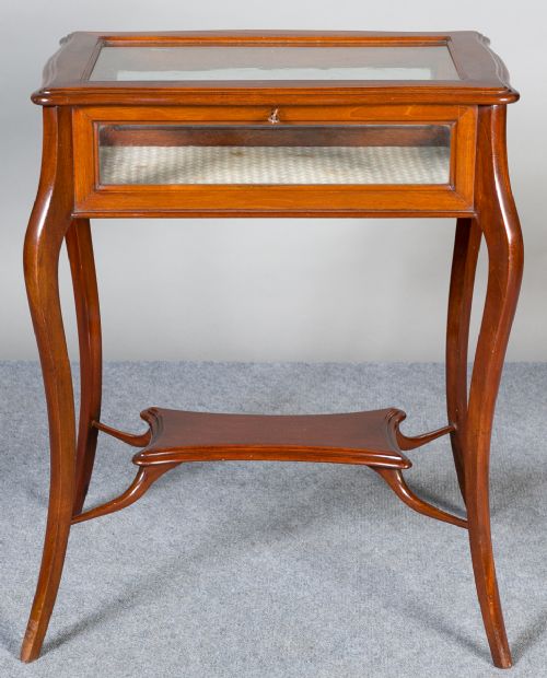 Edwardian Bijouterie Display Cabinet/table