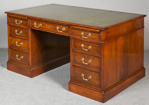 Superior Quality Edwardian 5' X 3' Pedestal Desk.