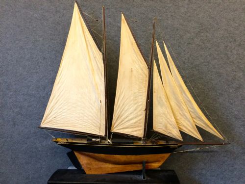 Large Model Yacht of Dorothy, London