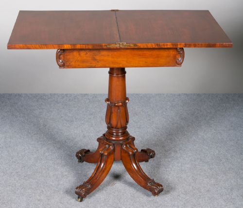 19th.c. Mahogany Occasional Table
