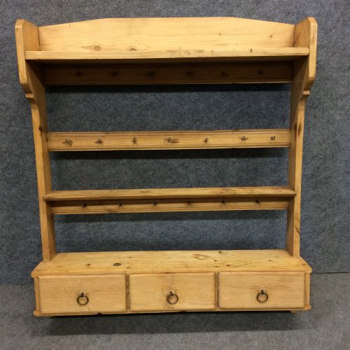 !9th.c. Pine Kitchen Shelves