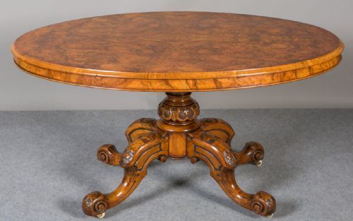 Good Quality Victorian Burr Walnut Loo Table
